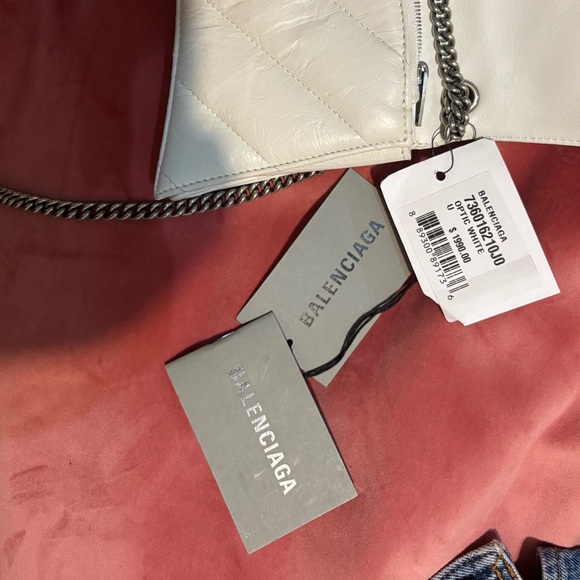 WOMEN'S CRUSH SMALL CHAIN BAG QUILTED IN OPTIC WHITE - Picture 8 of 9